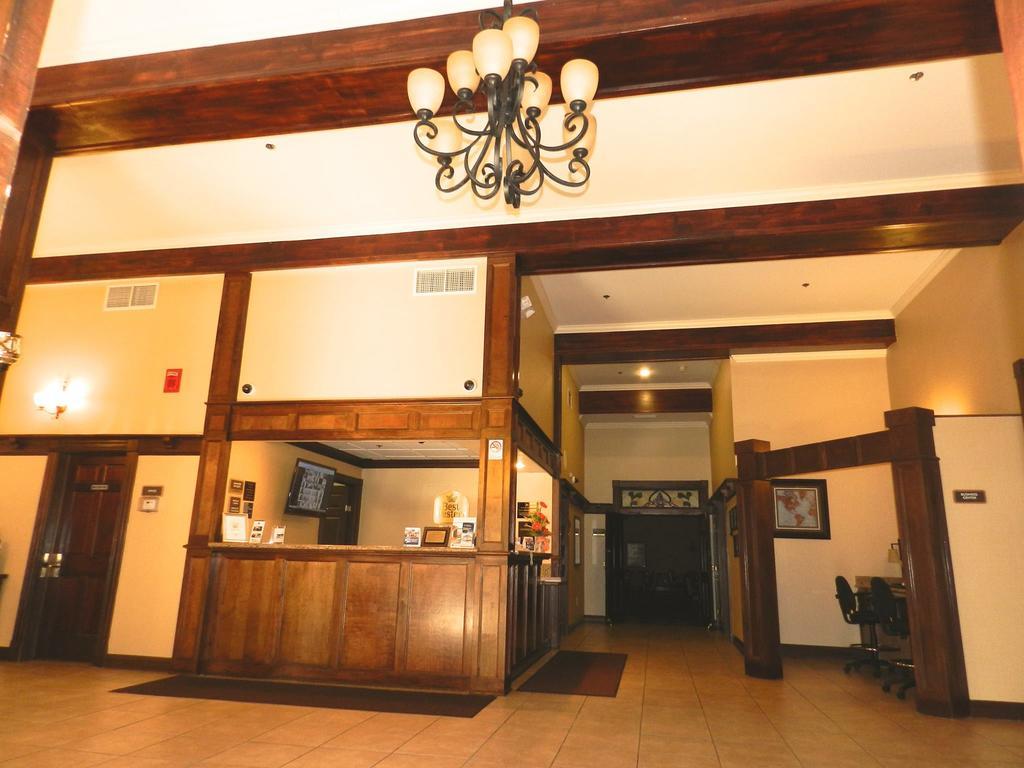 Best Western Park Hotel Warren Exterior photo